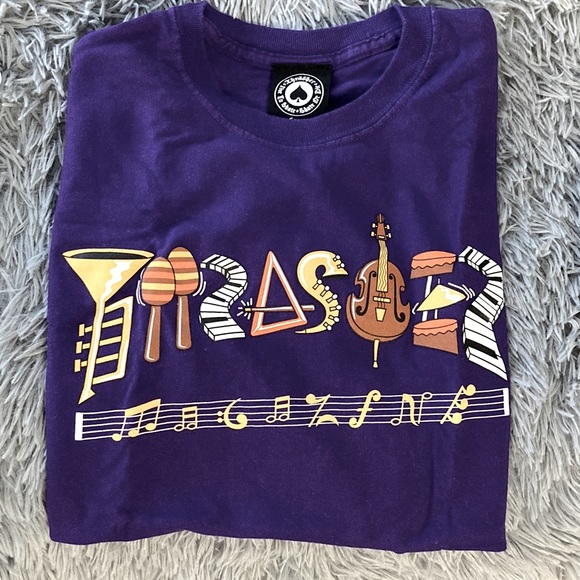 2/$30 Thrasher Magazine t-shirt | musical instruments - Picture 1 of 3
